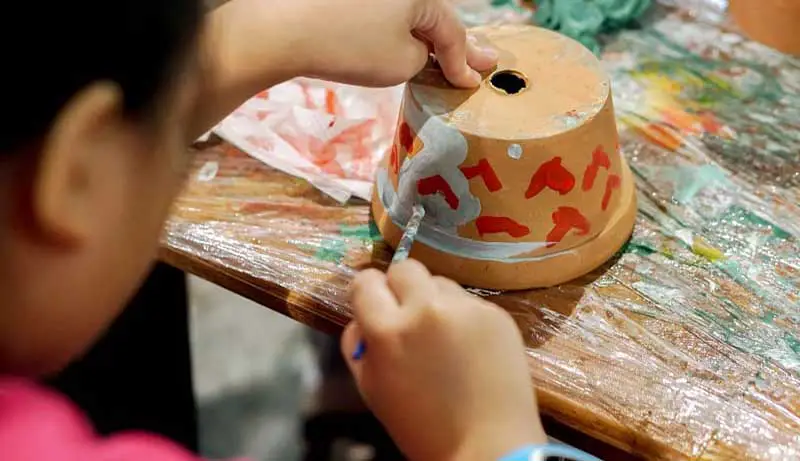 How to Paint Ceramic Pots